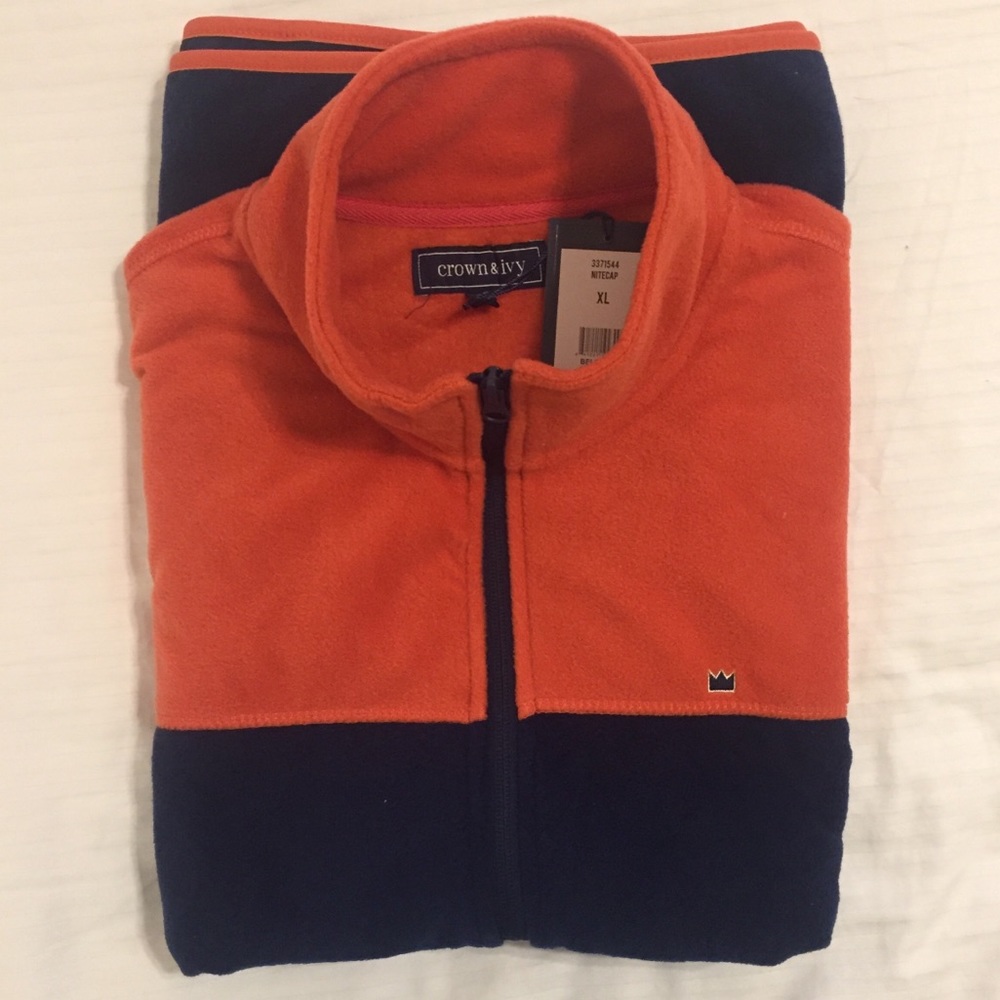 NWT Crown & Ivy(Belk) Men’s colorblock fleece vest